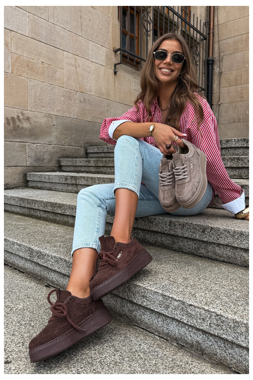 Suède sneakers met platform in chocolade Teysa