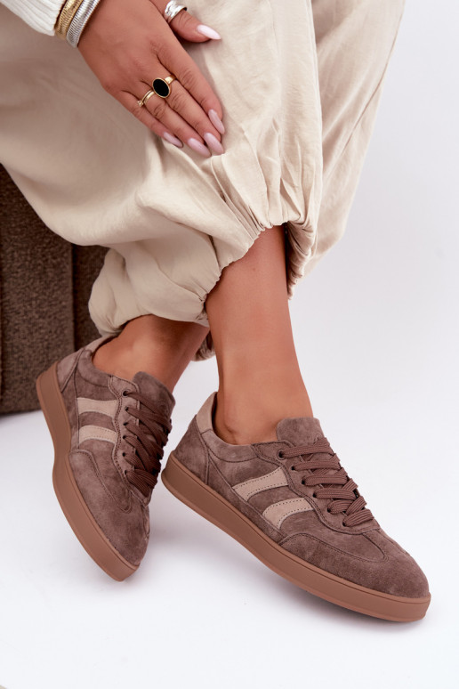 Damen Sneakers aus braunem Veloursleder Vinceza 95438