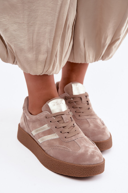 Leder Damen Sneakers mit Plattform D&A LR62-7107 sandfarben