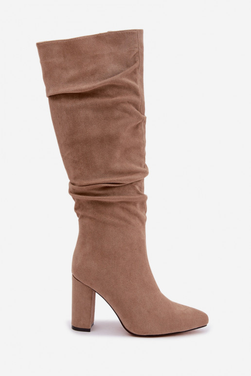Bottes hautes pour femmes isolées avec talons et volants en sable Imelia