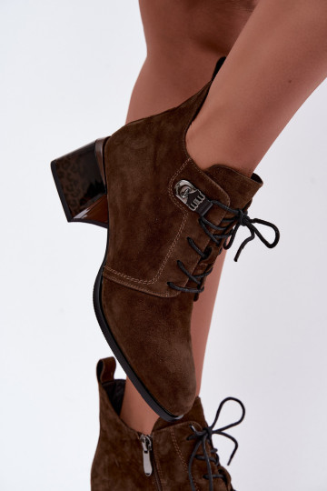 Geïsoleerde dames enkellaarsjes van faux suede Klocke, bruin Pirelia 2