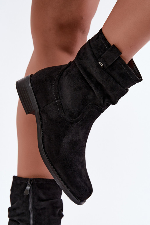 Bottines chaudes avec volants et larges talons, noires