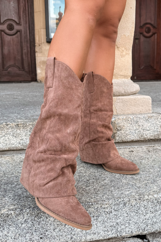Gekreukelde cowboy-stijl lange laarzen met hakken en gestikte schacht bruin Ives