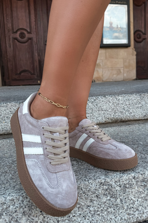 Bellmont zandkleurige faux suede sneakers