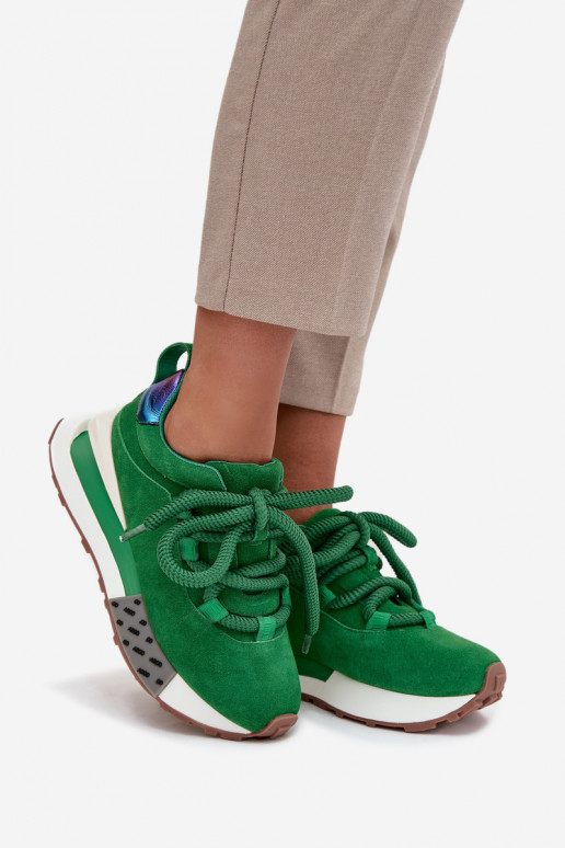 Baskets pour femmes en daim synthétique avec plateforme et lacets épais en vert Artiker 55C0136