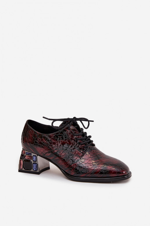 Mocassins en cuir verni pour femmes avec talons et détails scintillants en bordeaux Artiker 57C0073
