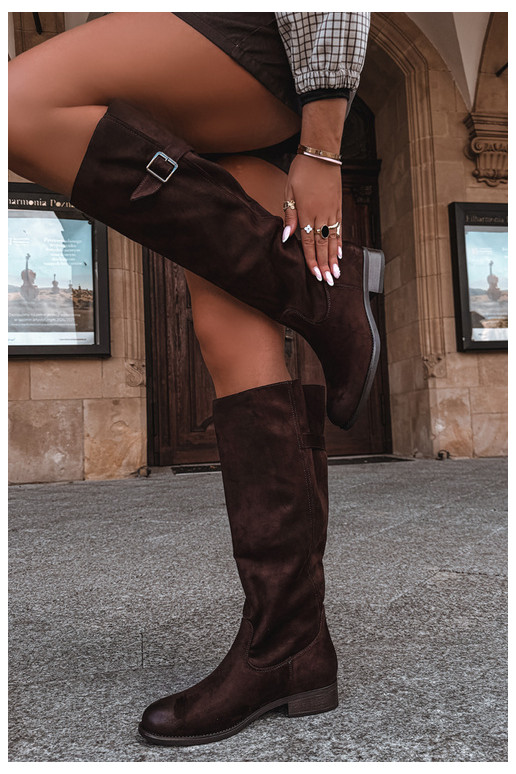 Bottes hautes pour femmes avec larges talons et boucles, brunes Farela