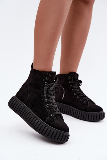 Warme casual schoenen van faux suede met platform in zwart Isaria