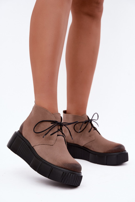 Chaussures pour femmes en cuir en faux daim chauffées avec plateforme en couleur sable Zazoo 60588
