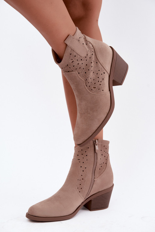 Bottines à talons en cuir découpé de style cowboy couleur sable S.Barski HY62-8147
