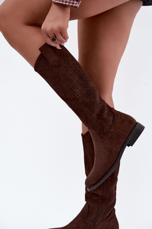 Hohe Stiefel mit Ausschnitten und breiten Absätzen, braun