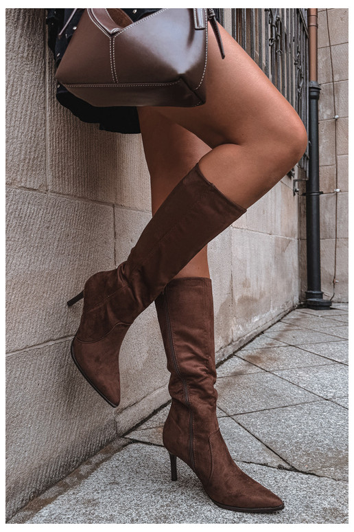 Bottes hautes brunes chaudes avec talons Taelia