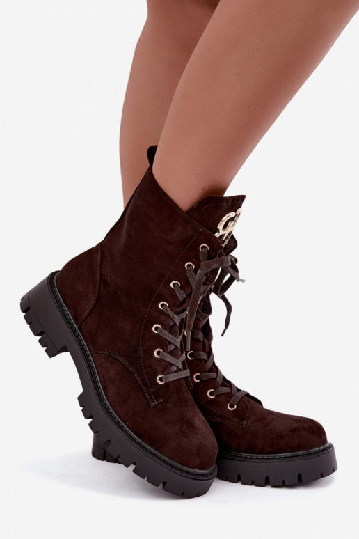 Warme dames enkellaarsjes met ornamenten van faux suede Falira