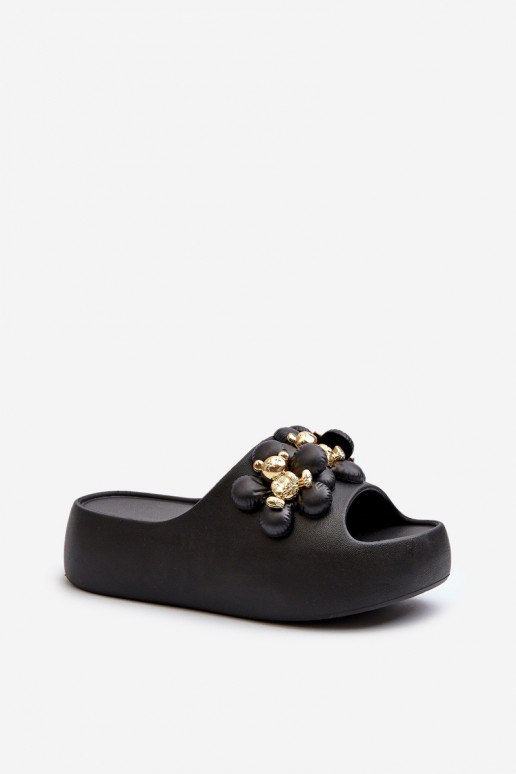 Dames lichte slippers met mooie details op dikke zool in zwart Bremavia