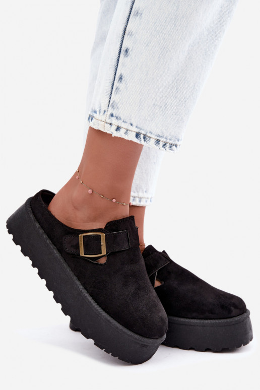 Chaussons noirs pour femmes avec plateforme et boucles Cressa