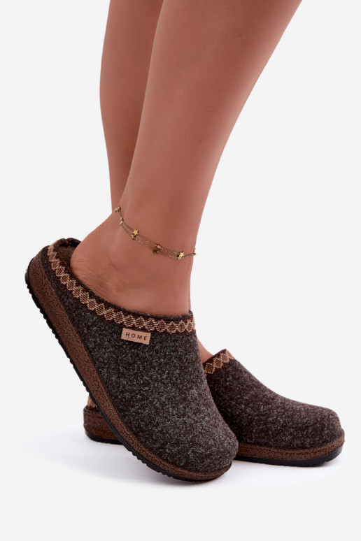Chaussons bruns foncés pour femmes avec broderie Inblu NL000009