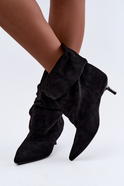 Bottines à enfiler avec talons en noir Loralia