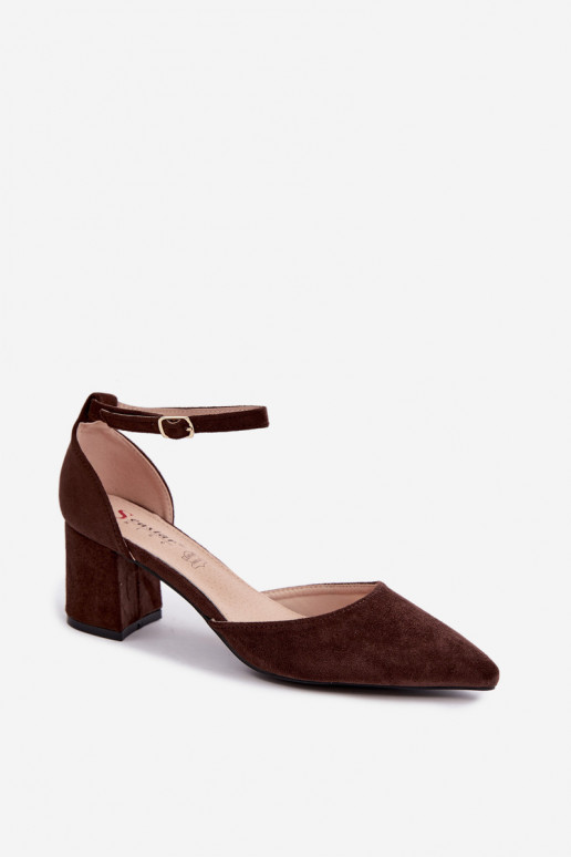 Chaussures avec talons et sangles Olenae