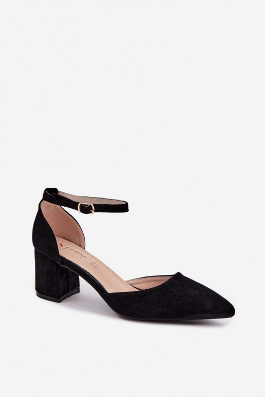 Zwarte schoenen met hakken en riemen Olenae