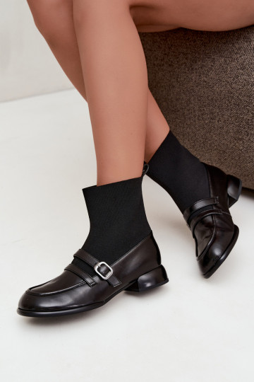 Bottes Peau avec une semelle intérieure de type chaussette Il fautciejka K7766-01 couleur noire