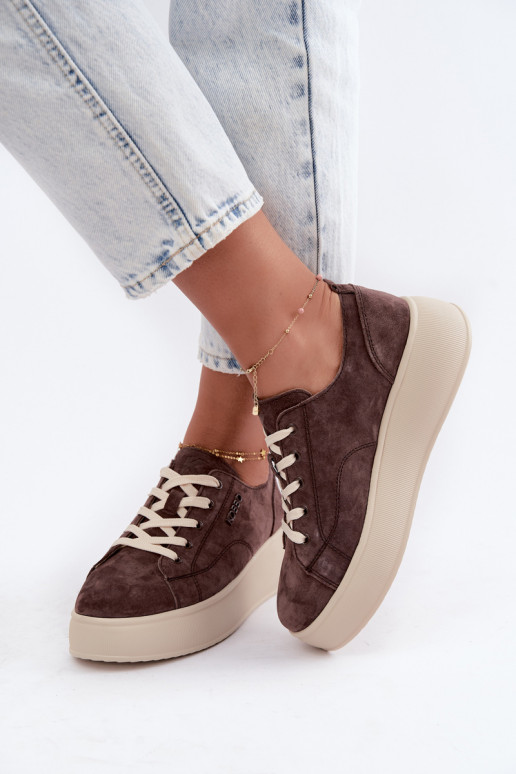 Fauxvelours-Sneaker mit Plateau Kobbo in Schokolade