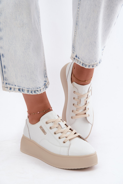 Peau Chaussures modèle baskets avec une plateforme Kobbo 41535 couleur blanche