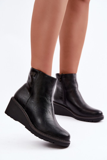 réchauffer Bottes avec une plateforme Au Château couleur noire Larisae 2