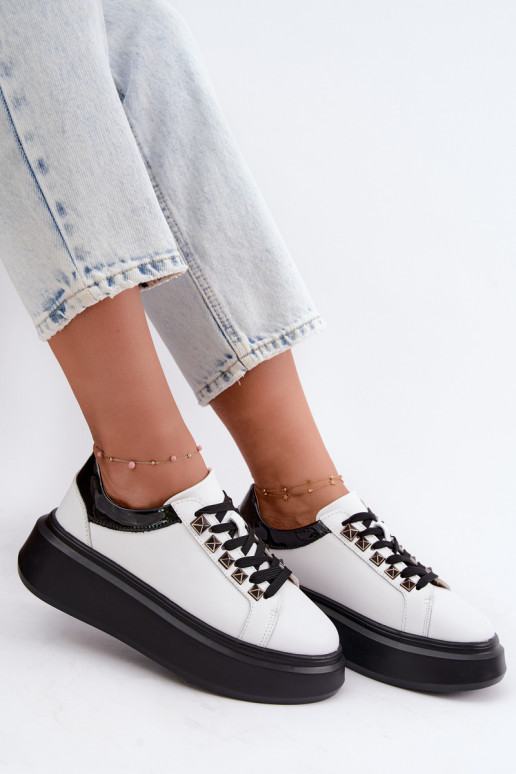 Baskets en cuir noires et blanches avec clous Artiker 55C0401
