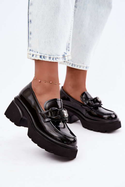 avec effet vernis Peau chaussures avec des ornements Artiker 55C1069 couleur noire