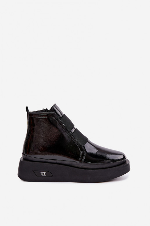 Haut mit Lackeffekt Stiefel mit einer Plattform sich Zuarm laufen Artiker 55C0820 schZuarze Farbe