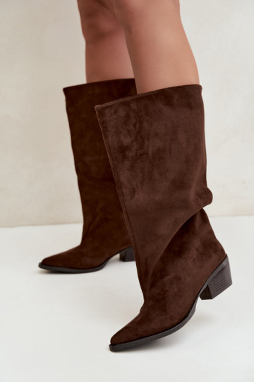 Chocoladekleurige enkellaarsjes met hakken van faux suede Casella 2
