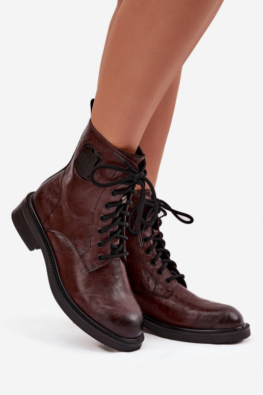 Bruine dames werk enkellaarsjes met decoratieve details