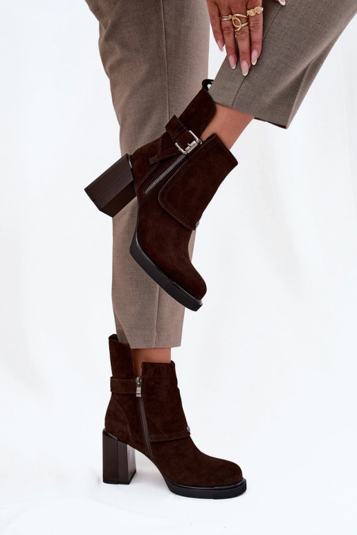 Bottines chocolat en daim synthétique avec talons et boucles Vinceza 91152