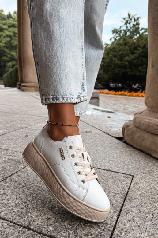Faux leren sneakers met platform Kobbo in wit