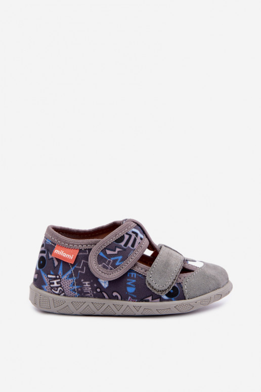 Chaussons pour enfants Milami avec fermetures auto-agrippantes en gris Reathiana