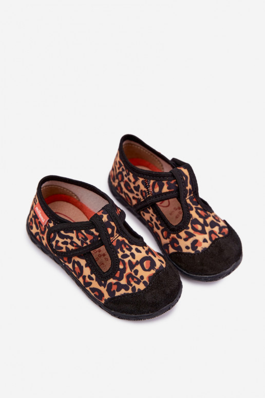 Kinderschuhe Milami mit Klettverschlüssen und Leopardenmustern in Gelb und Schwarz Jasimrra