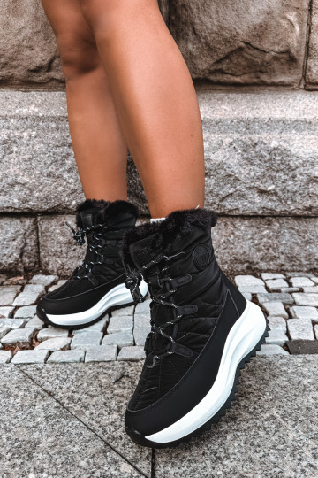 Damen Schneestiefel mit Plattform und Fell schwarz Big Star 2