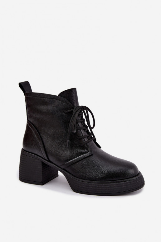 Damen isolierte Stiefeletten D&A CR62-3368 in Schwarz