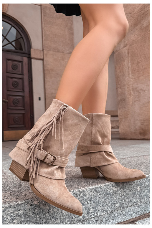 Cowboy-Stiefeletten mit Fransen, Bändern und Schnallen D&A CR62-3334 sand Corvella