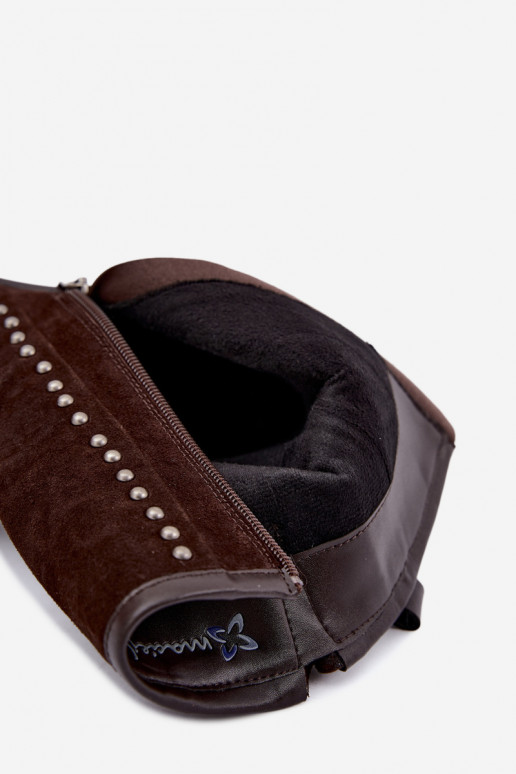 Warme enkellaarsjes van faux suede met gespen in chocolade Tai turiciejka K7727-02
