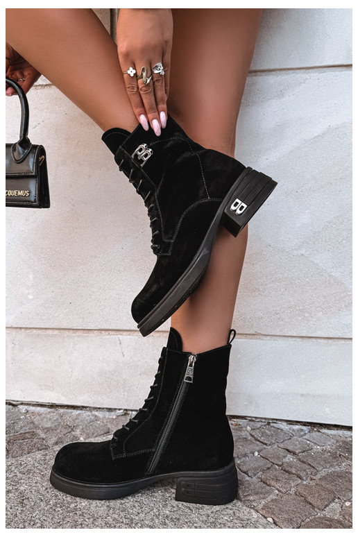 Chaussures chaudes pour femmes en suède synthétique en noir Vinceza 67044