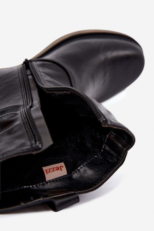 Bottines pour femmes chaudes avec plis en noir
