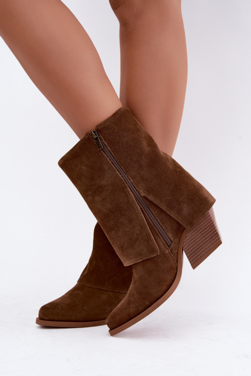 Cowboy-Stiefeletten mit Absatz aus natürlichem Wildleder mit besticktem Schaft Big Star UU274114 in brauner Farbe