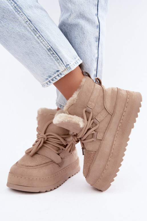 Zandkleurige veterschoenen voor de winter op platform Coraliah