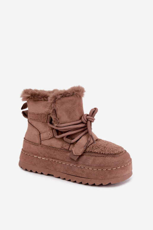 Bruine veterschoenen voor de winter op platform Coraliah