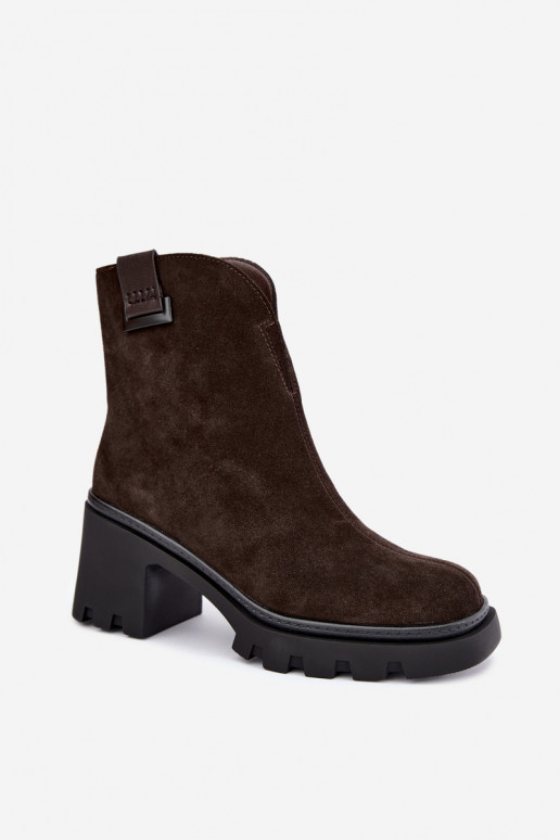 Gevoerde schoenen van faux suede met hakken T.Sokolski SH Z26-428 chocolade