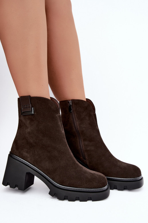 Gevoerde schoenen van faux suede met hakken T.Sokolski SH Z26-428 chocolade