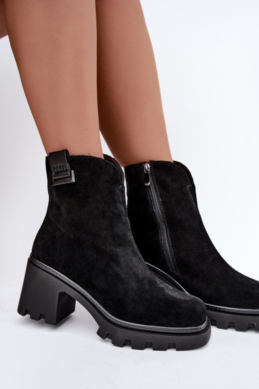 Chaussures isolées en simili daim avec talons T.Sokolski SH Z26-428 noir