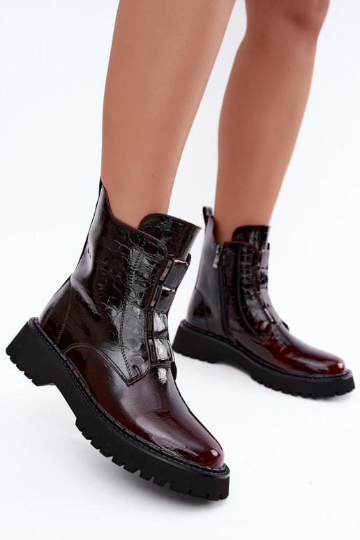 Bottines isolées pour femmes avec effet verni T.Sokolski Z26-501 bordeaux