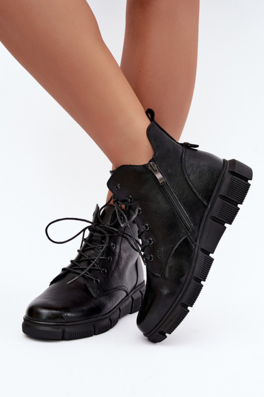 Bottines isolées en simili cuir couleur noire Girelisse